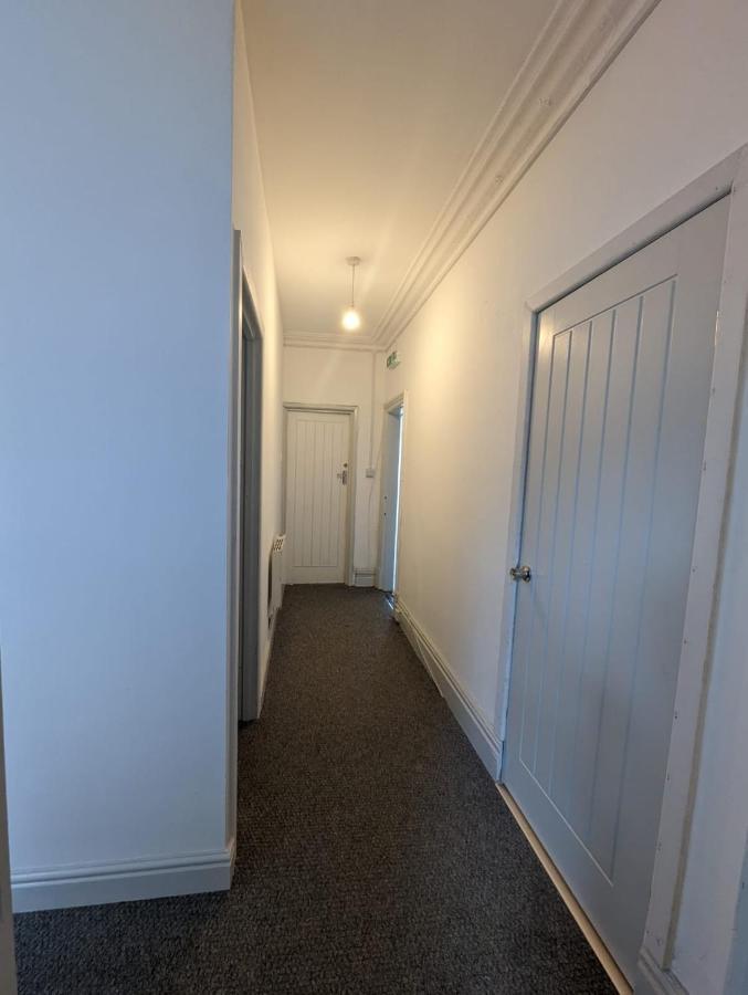 Tiye Estates Short Stay Stoke-on-Trent Buitenkant foto